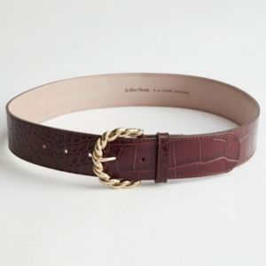 Leather Croc Croissant Buckle Burgundy Belt